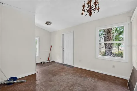 130 Windy Hills Road Hawthorne FL 32640