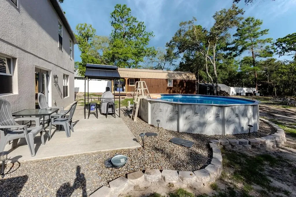 11083 Maybird Avenue Weeki Wachee FL 34613