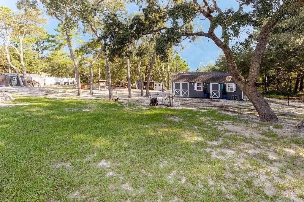 11083 Maybird Avenue Weeki Wachee FL 34613