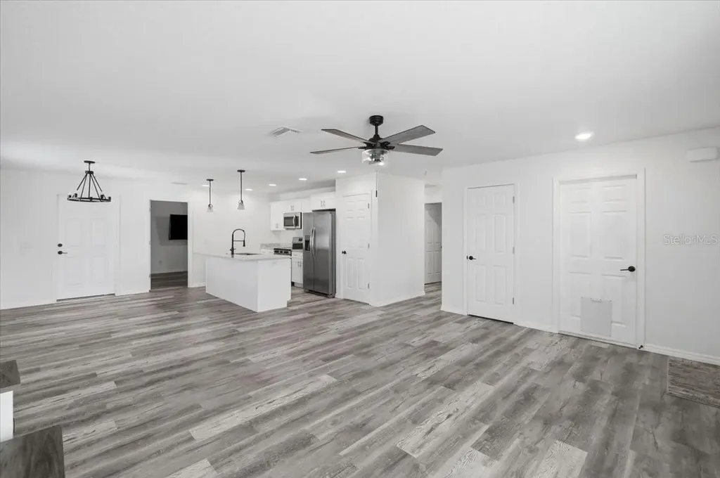318 Eucalyptus Road Lake Wales FL 33898