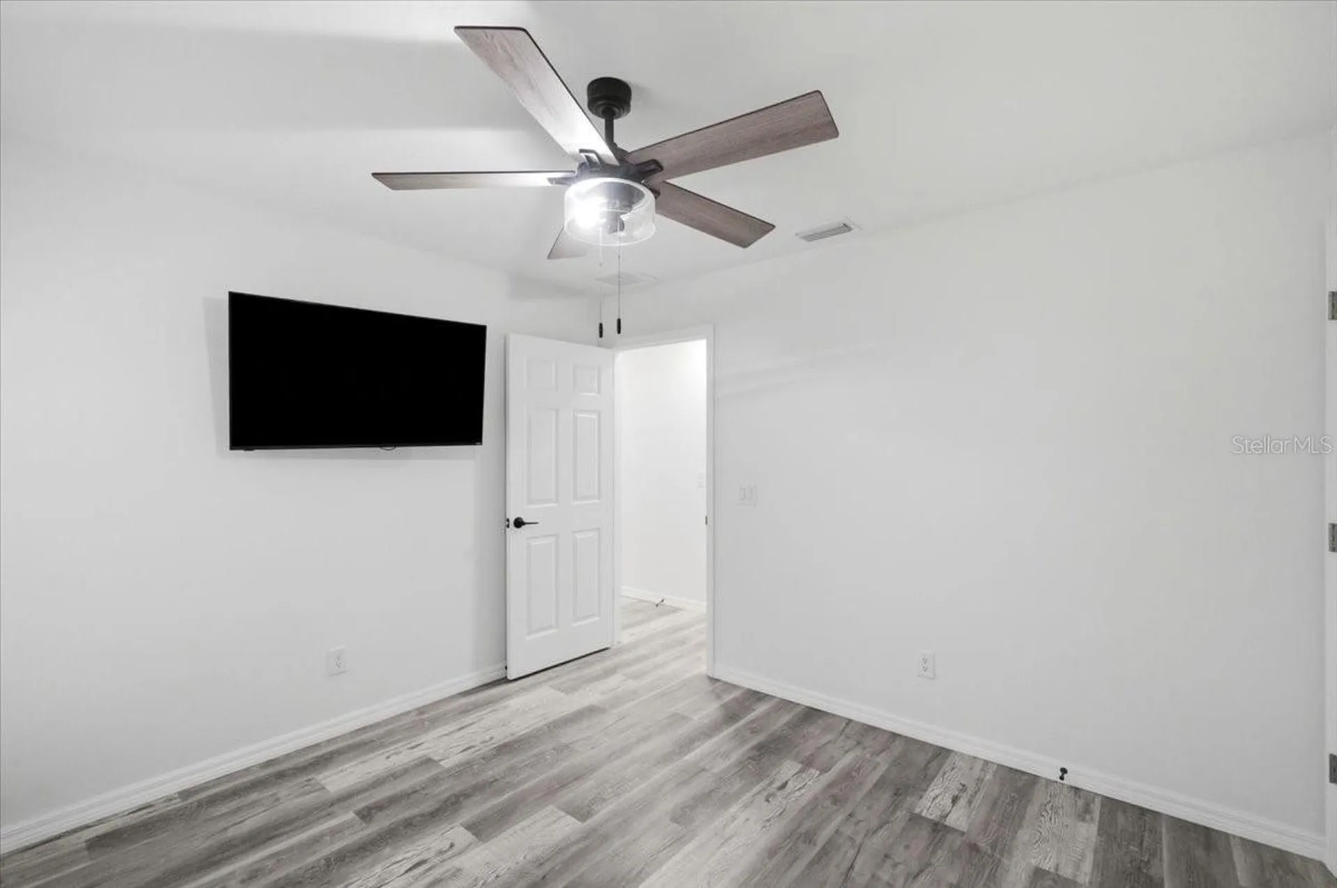 318 Eucalyptus Road Lake Wales FL 33898