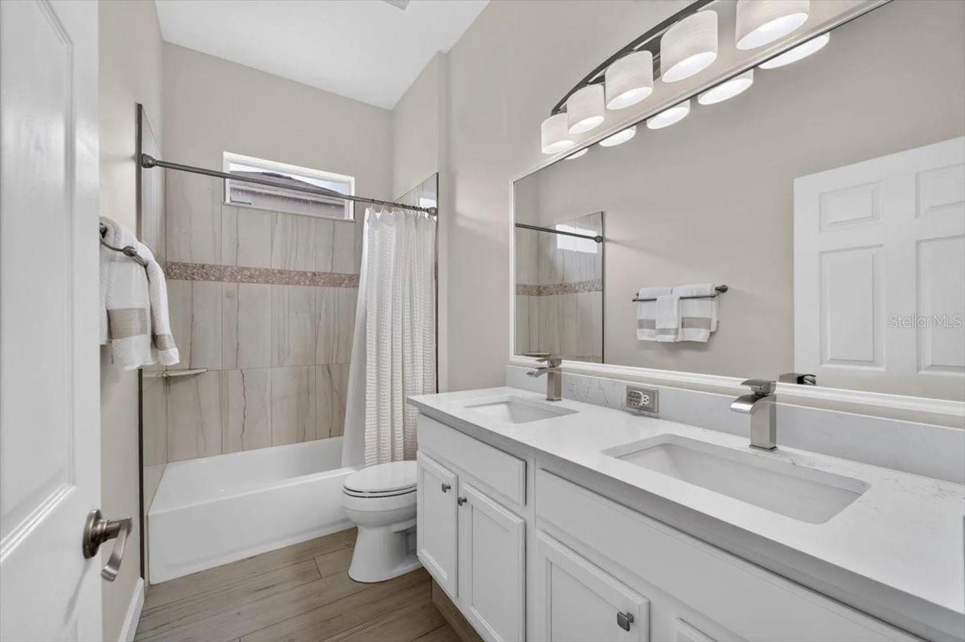 6411 Golden Eye Glen Bradenton FL 34202