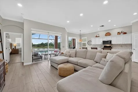 6411 Golden Eye Glen Bradenton FL 34202