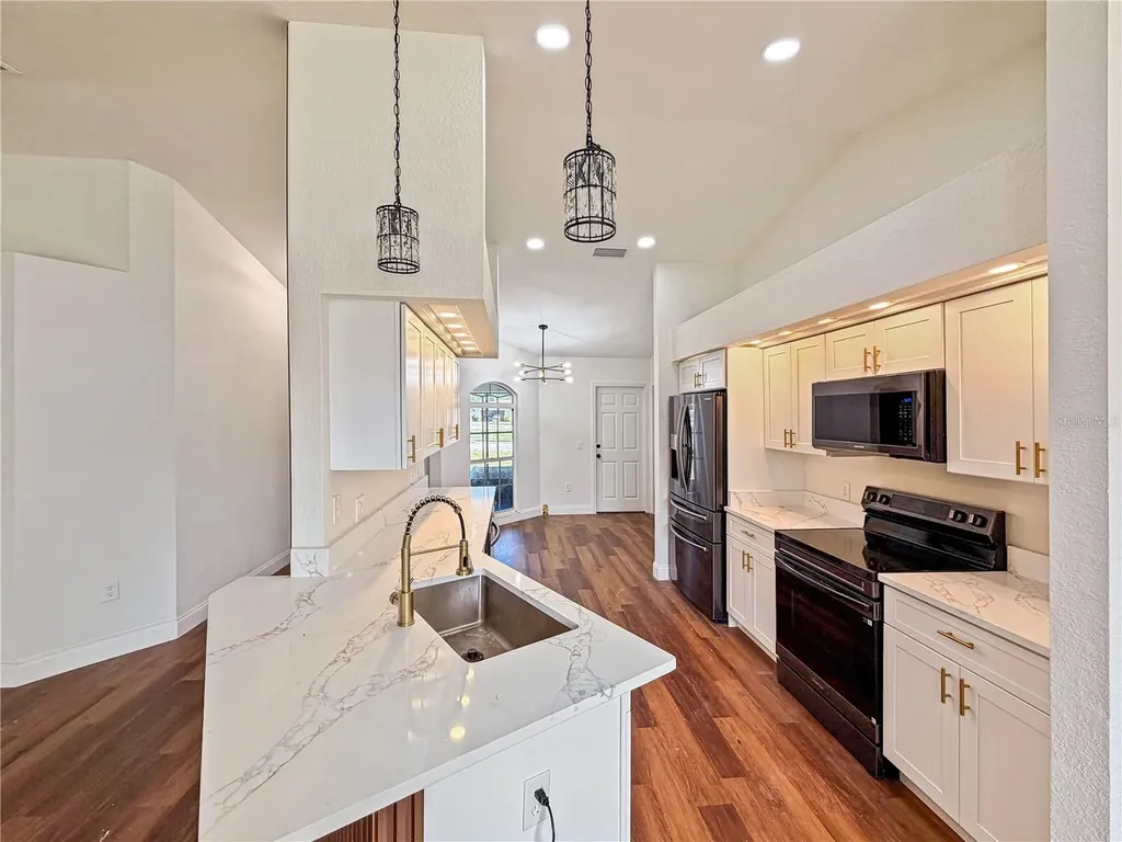 2617 Sundance Circle Mulberry FL 33860