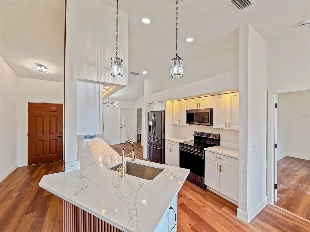 2617 Sundance Circle Mulberry FL 33860
