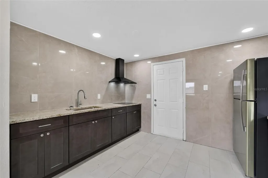 1703 E Idell Street Tampa FL 33604