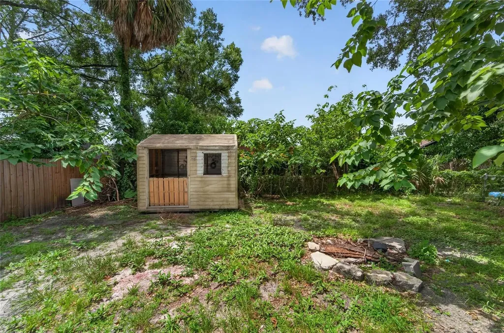 1703 E Idell Street Tampa FL 33604