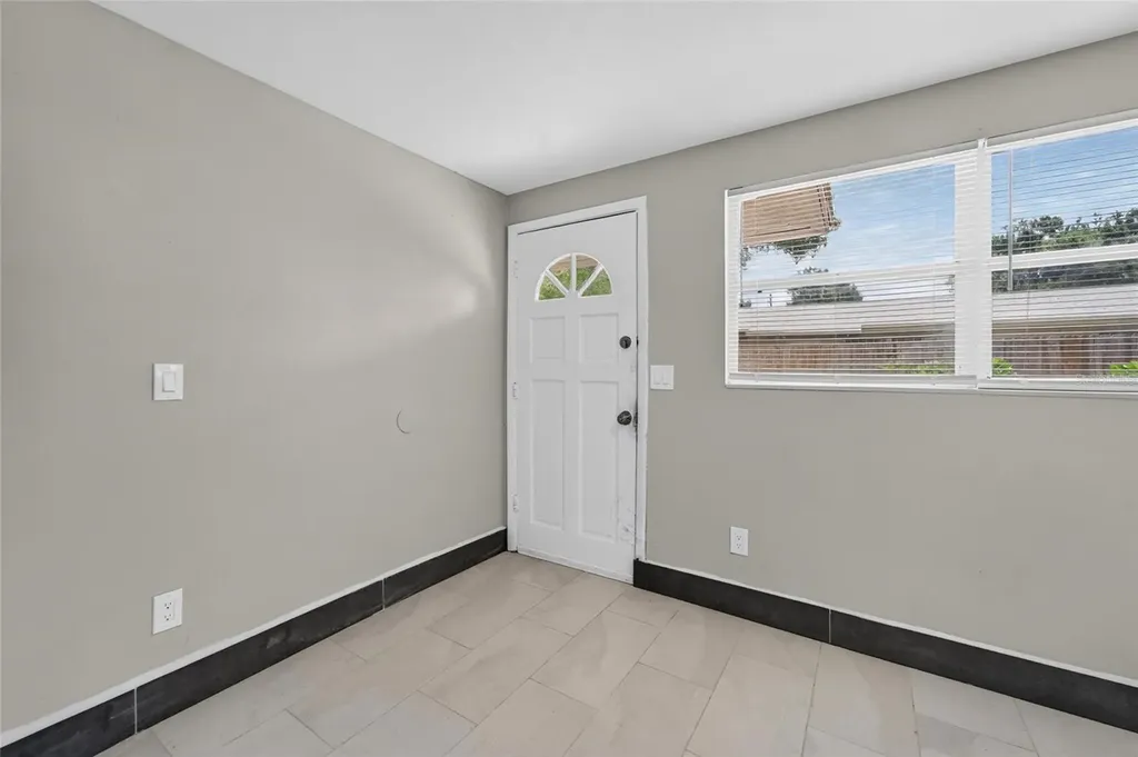 1703 E Idell Street Tampa FL 33604