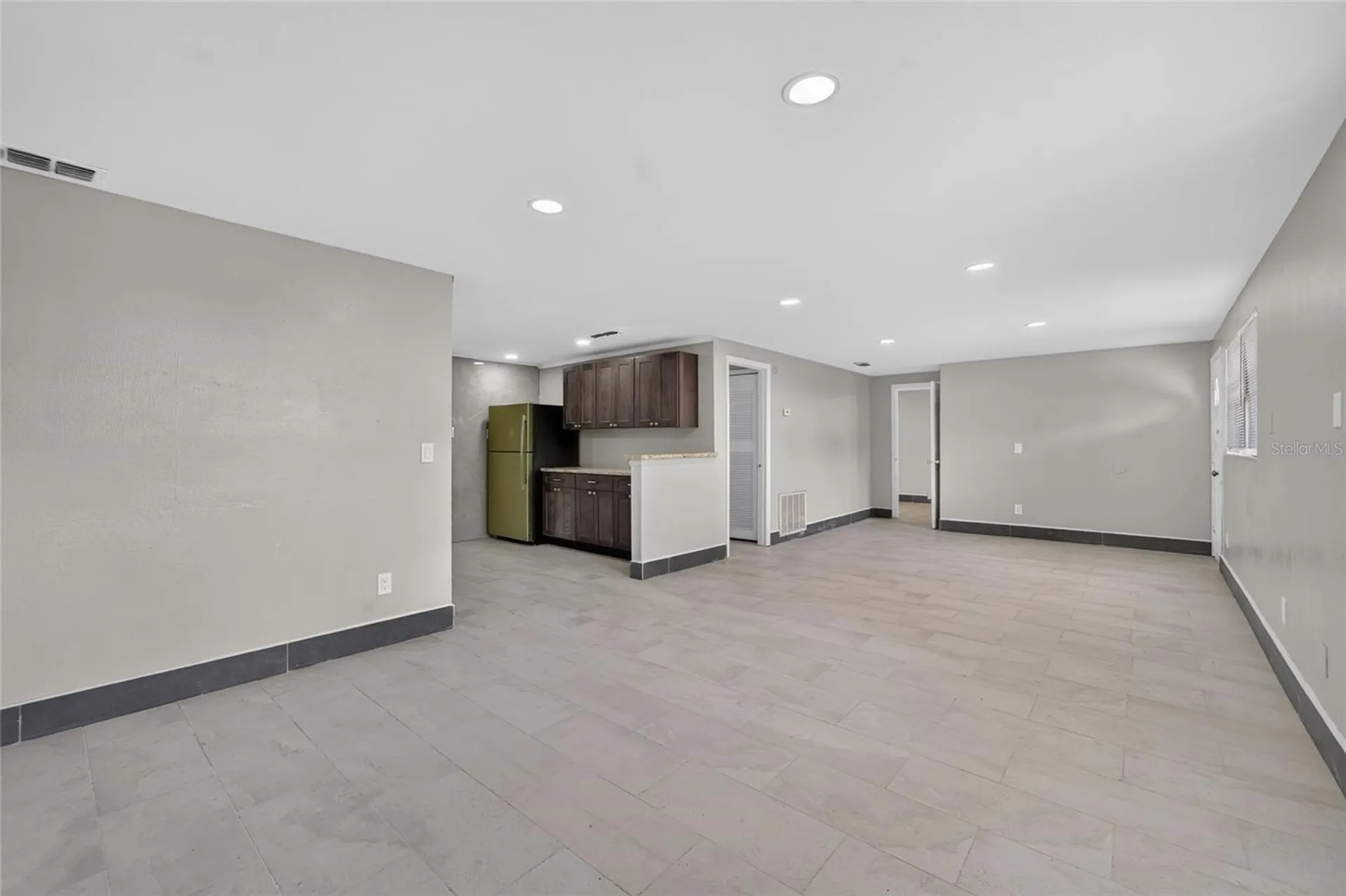 1703 E Idell Street Tampa FL 33604