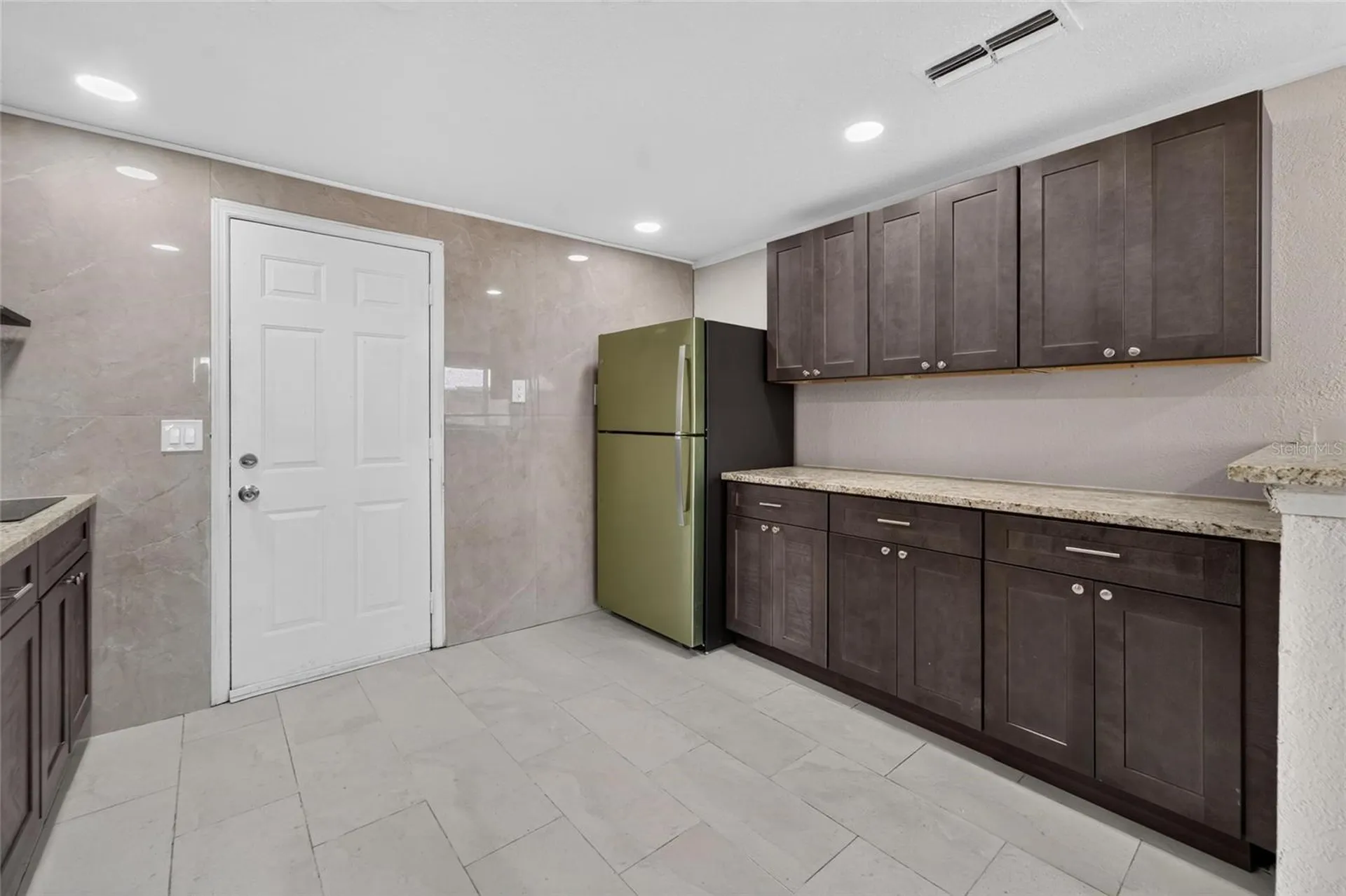 1703 E Idell Street Tampa FL 33604
