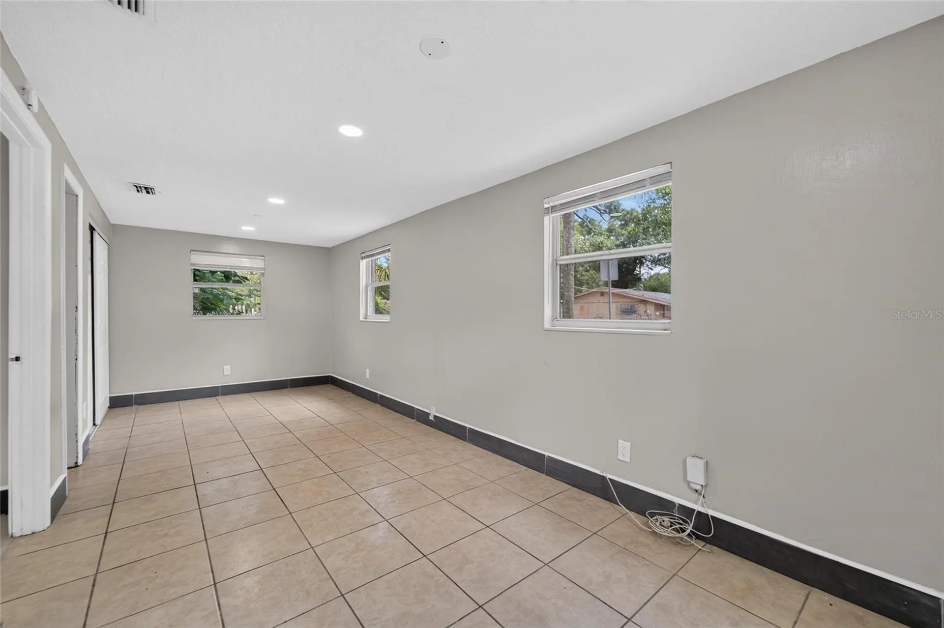 1703 E Idell Street Tampa FL 33604