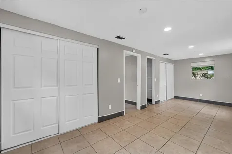 1703 E Idell Street Tampa FL 33604