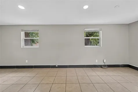 1703 E Idell Street Tampa FL 33604