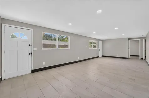 1703 E Idell Street Tampa FL 33604