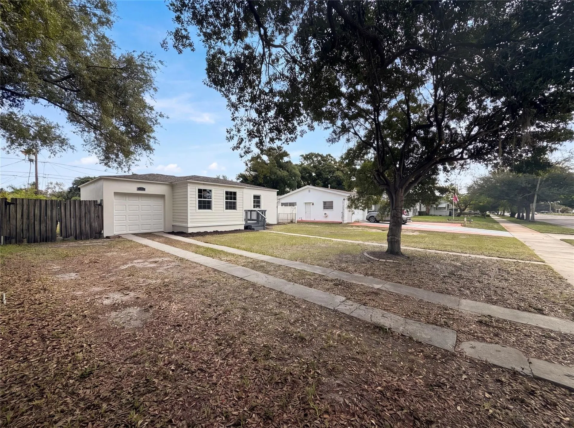 6129 5th Avenue N St Petersburg FL 33710