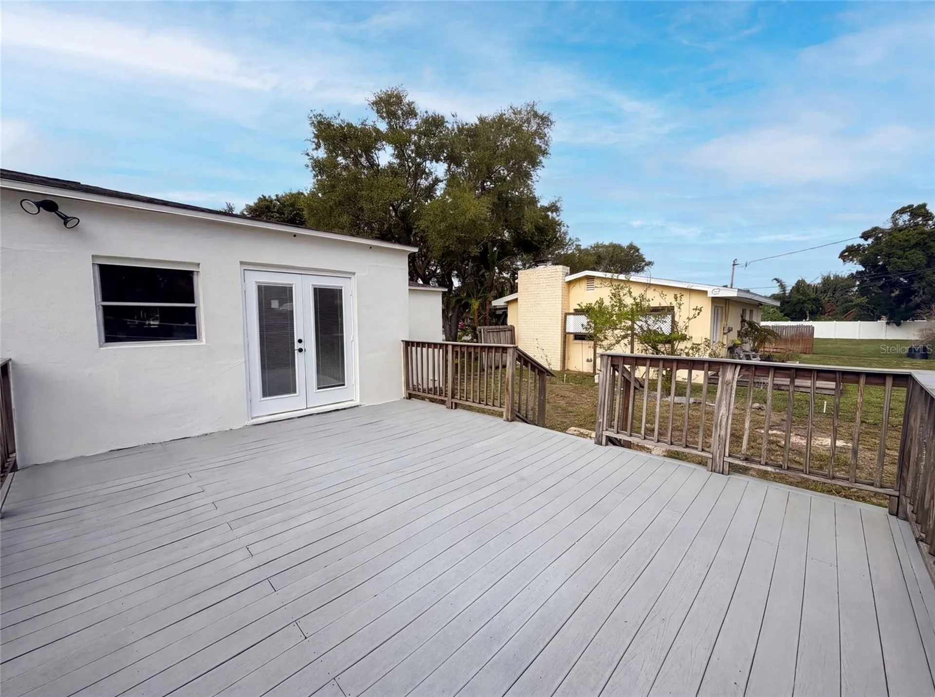 6129 5th Avenue N St Petersburg FL 33710
