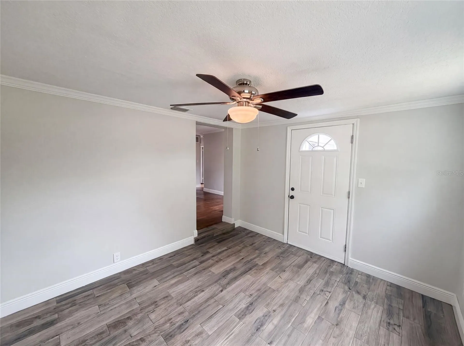 6129 5th Avenue N St Petersburg FL 33710