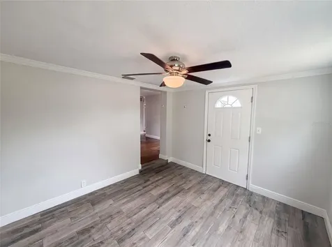 6129 5th Avenue N St Petersburg FL 33710