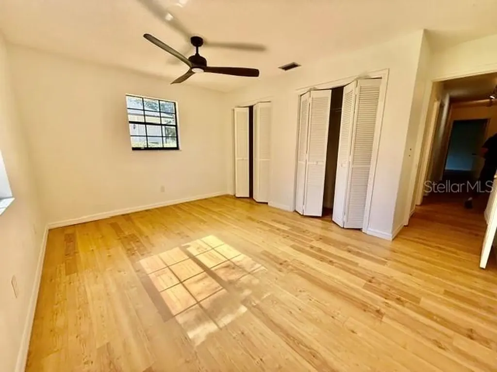 860 N Kansas Avenue Deland FL 32724