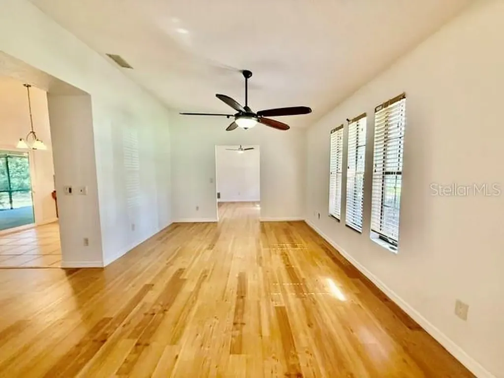 860 N Kansas Avenue Deland FL 32724