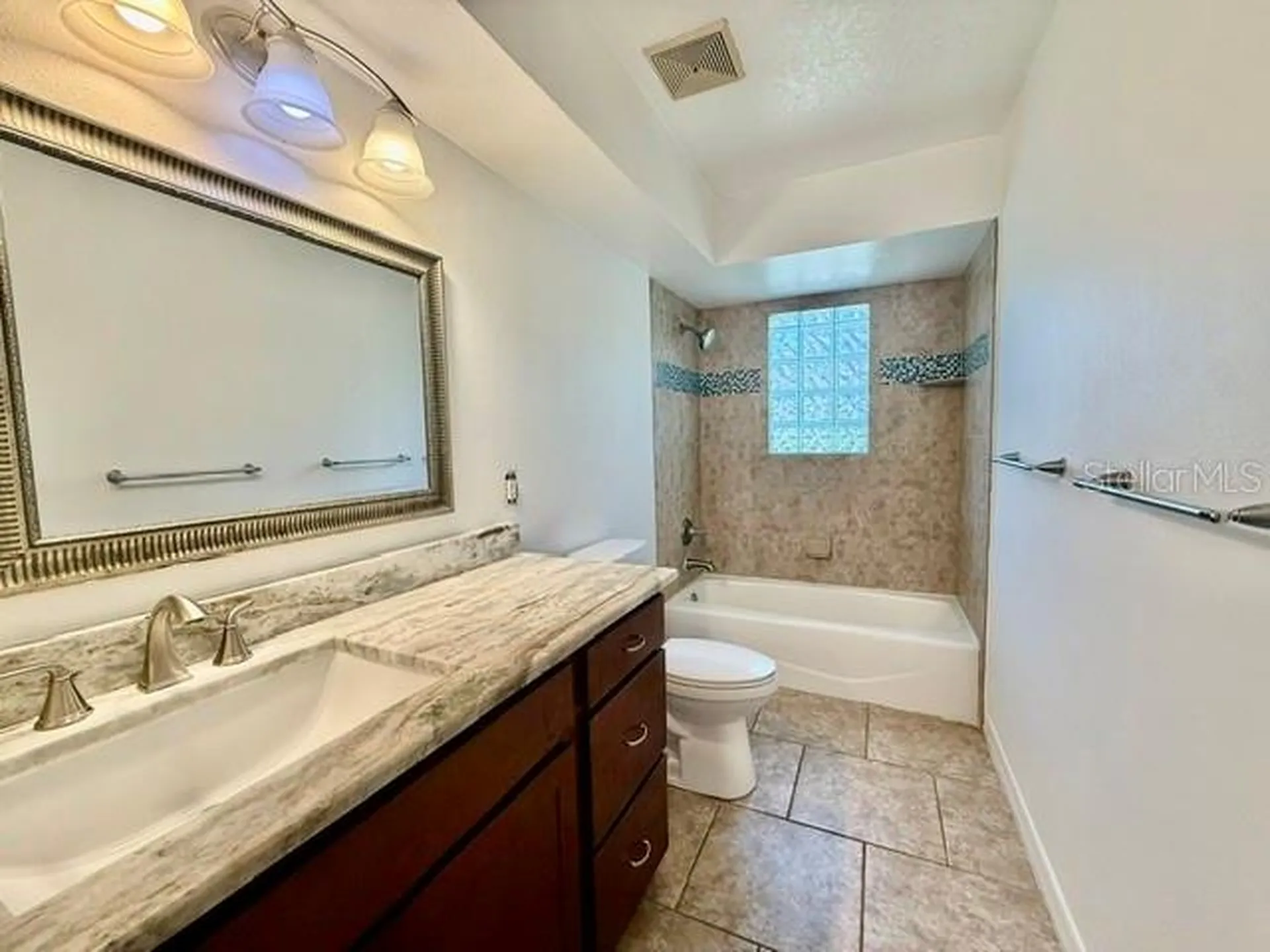 860 N Kansas Avenue Deland FL 32724