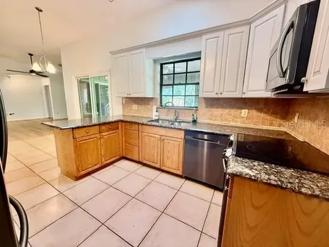860 N Kansas Avenue Deland FL 32724