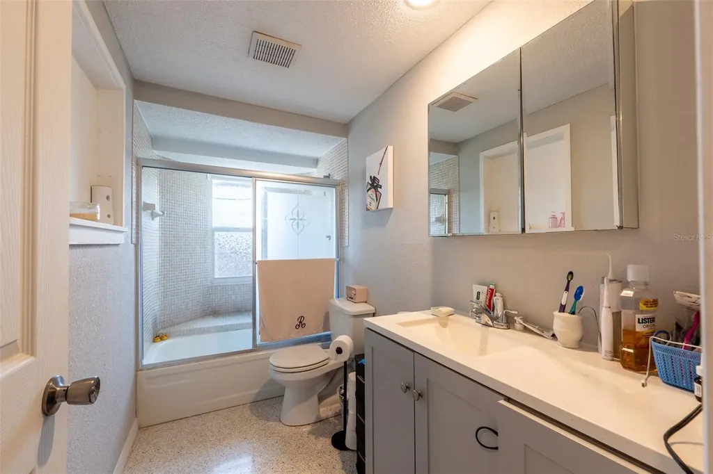 185 Winson Avenue Englewood FL 34223
