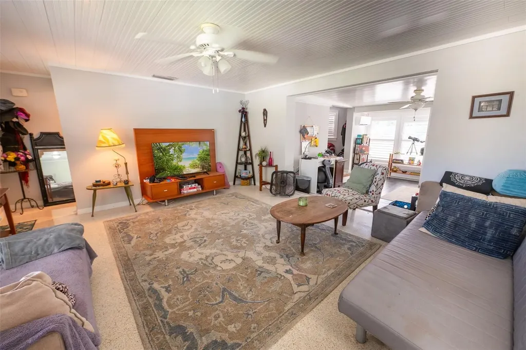 185 Winson Avenue Englewood FL 34223
