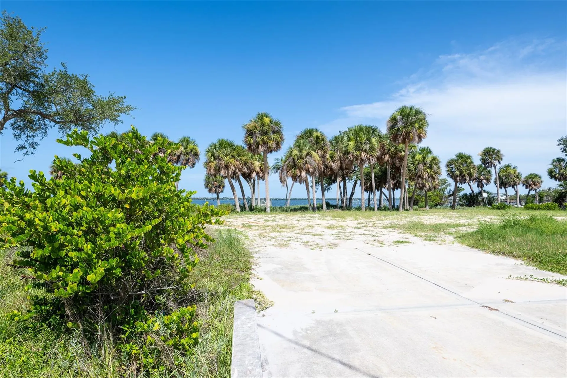 185 Winson Avenue Englewood FL 34223