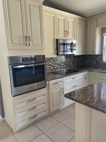 9655 Hollyhill Drive Orlando FL 32824