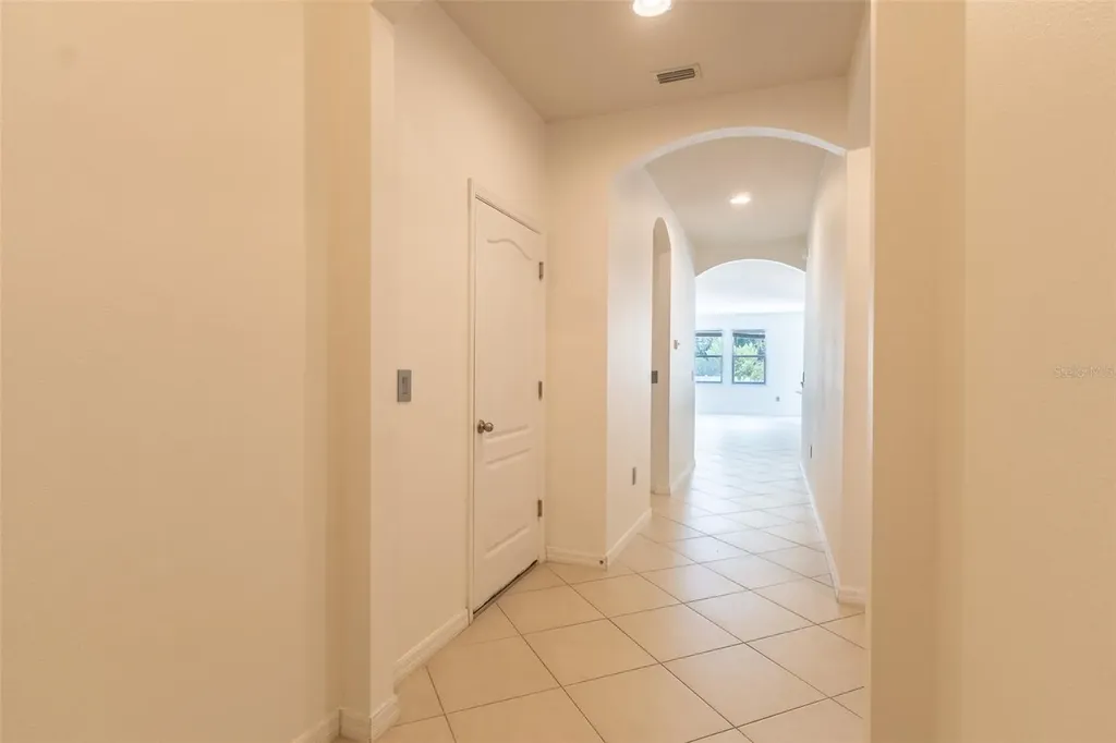 12152 Ledbury Commons Drive Gibsonton FL 33534