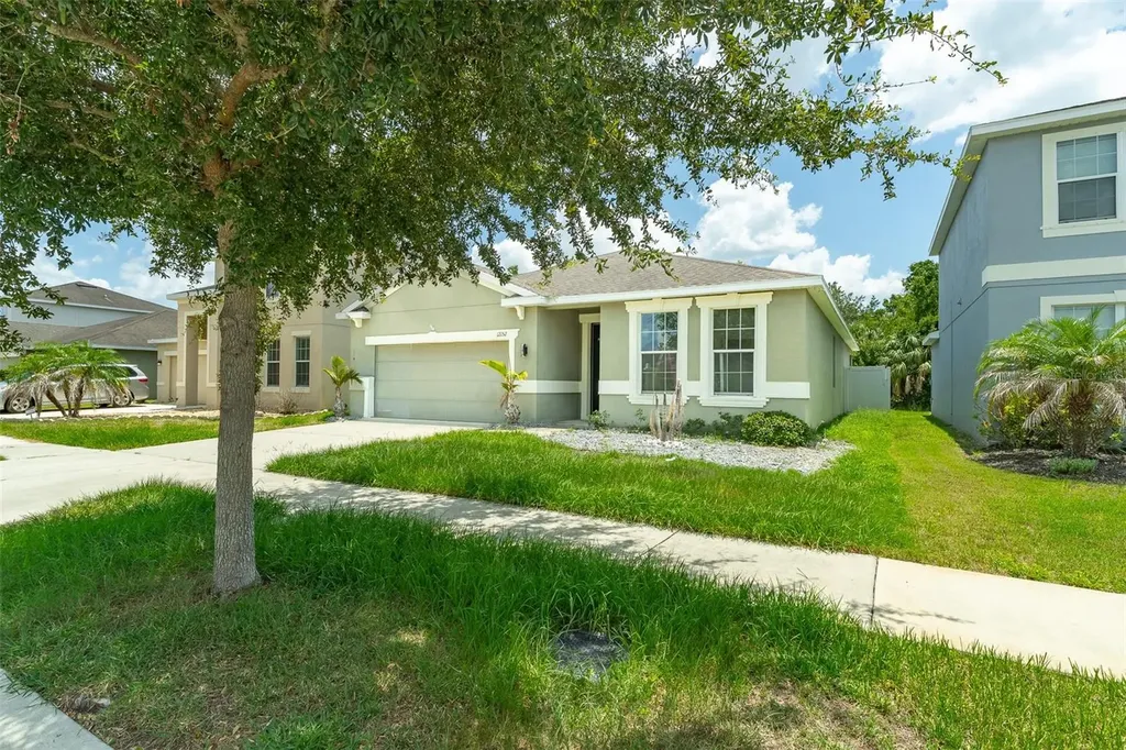 12152 Ledbury Commons Drive Gibsonton FL 33534