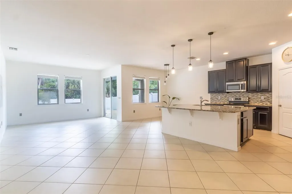 12152 Ledbury Commons Drive Gibsonton FL 33534