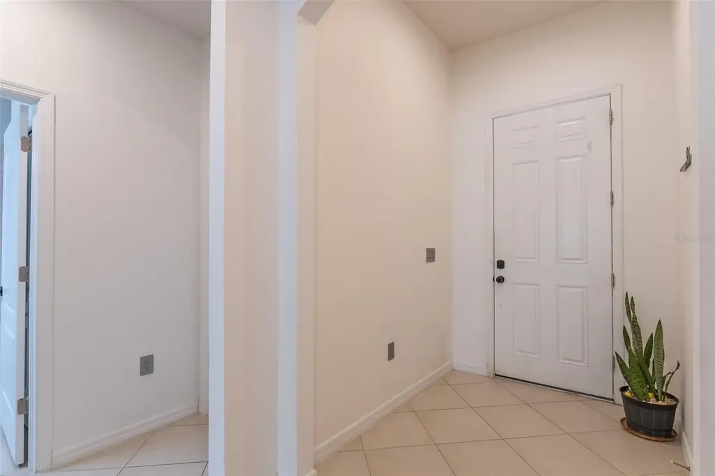 12152 Ledbury Commons Drive Gibsonton FL 33534