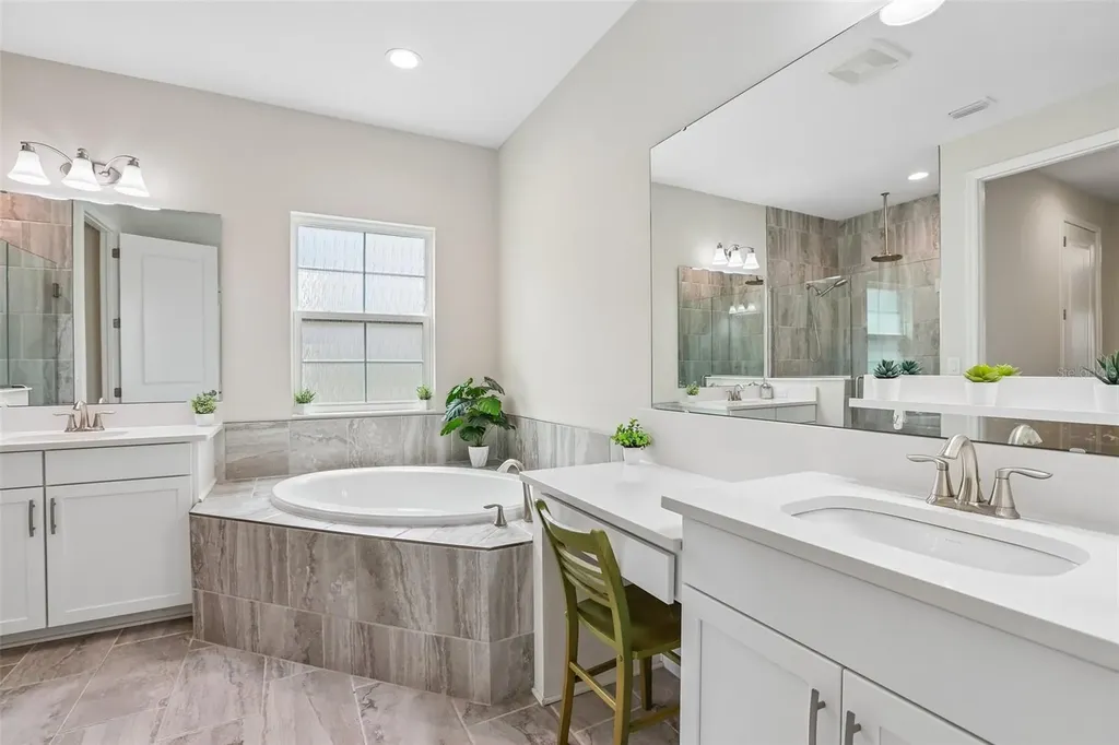 6092 Hidden Branch Drive Apollo Beach FL 33572