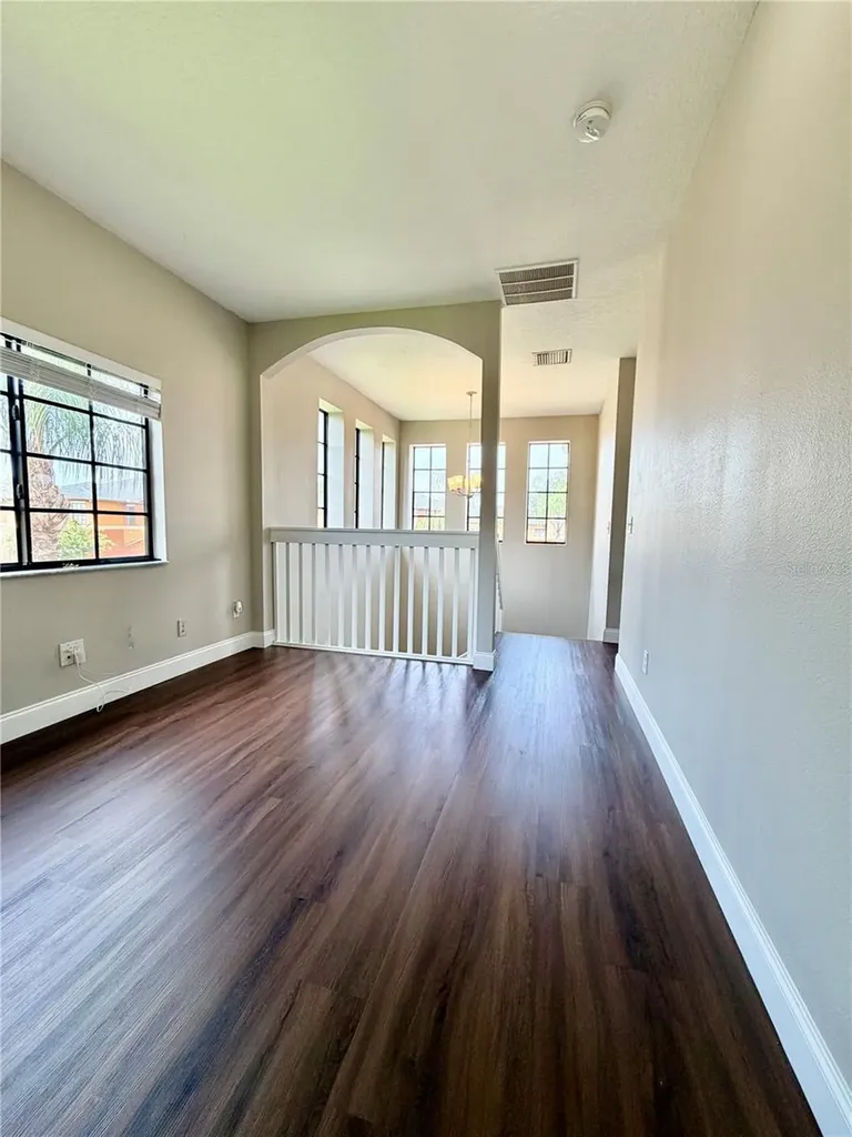 1050 Blackwater Drive Wesley Chapel FL 33543