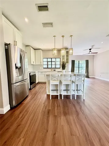 1050 Blackwater Drive Wesley Chapel FL 33543