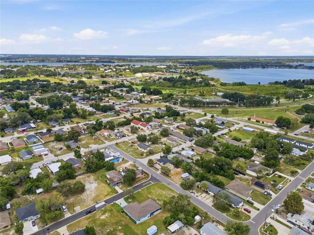 2435 5th St NE Winter Haven FL 33881