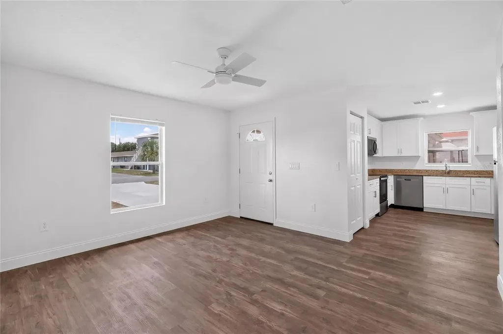 2435 5th St NE Winter Haven FL 33881