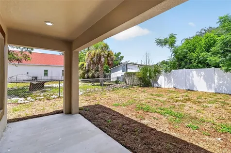 2435 5th St NE Winter Haven FL 33881