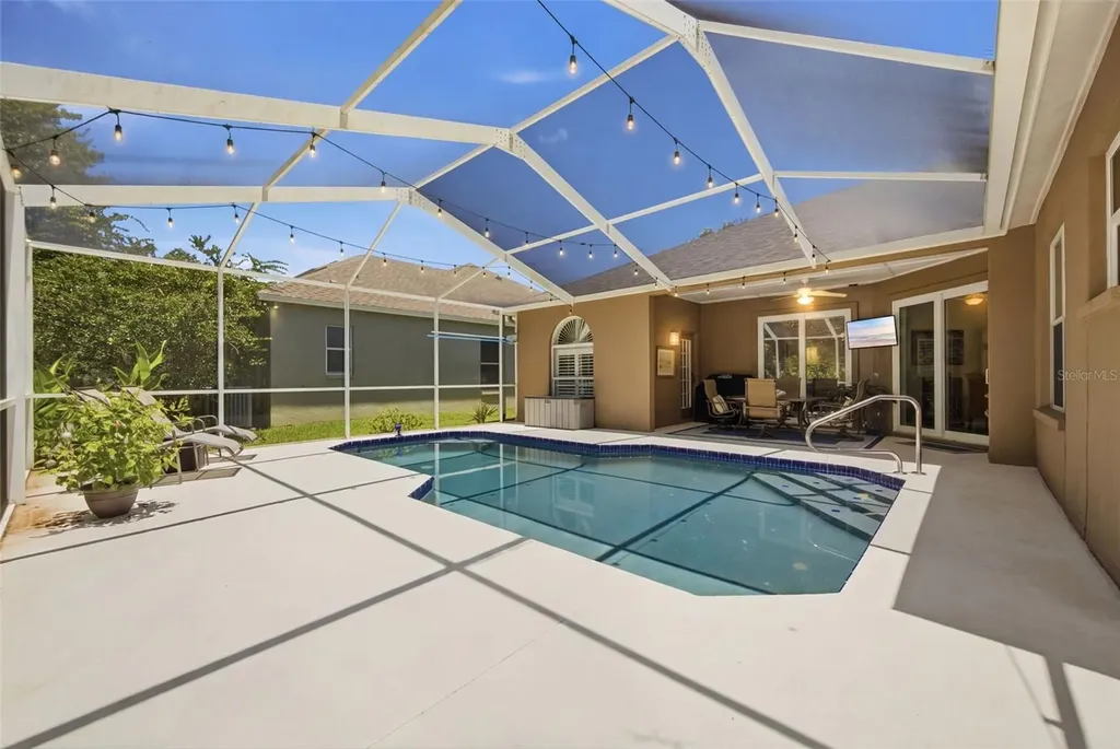 10212 Newington Place Tampa FL 33626