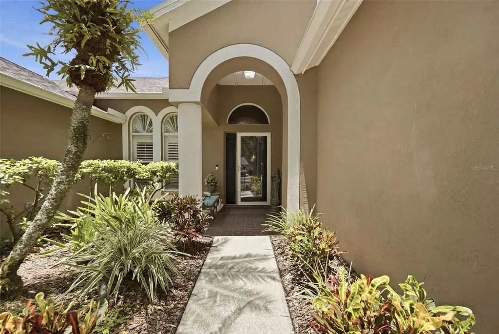 10212 Newington Place Tampa FL 33626