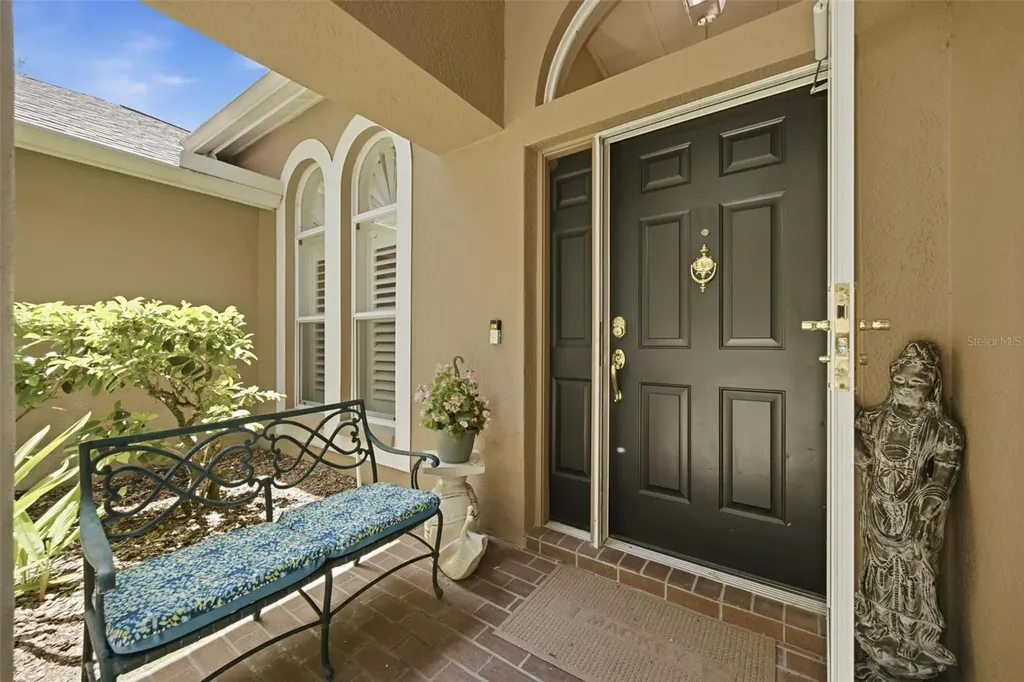 10212 Newington Place Tampa FL 33626