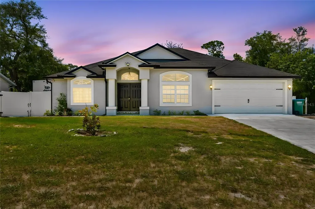 1965 Alameda Drive Deltona FL 32738