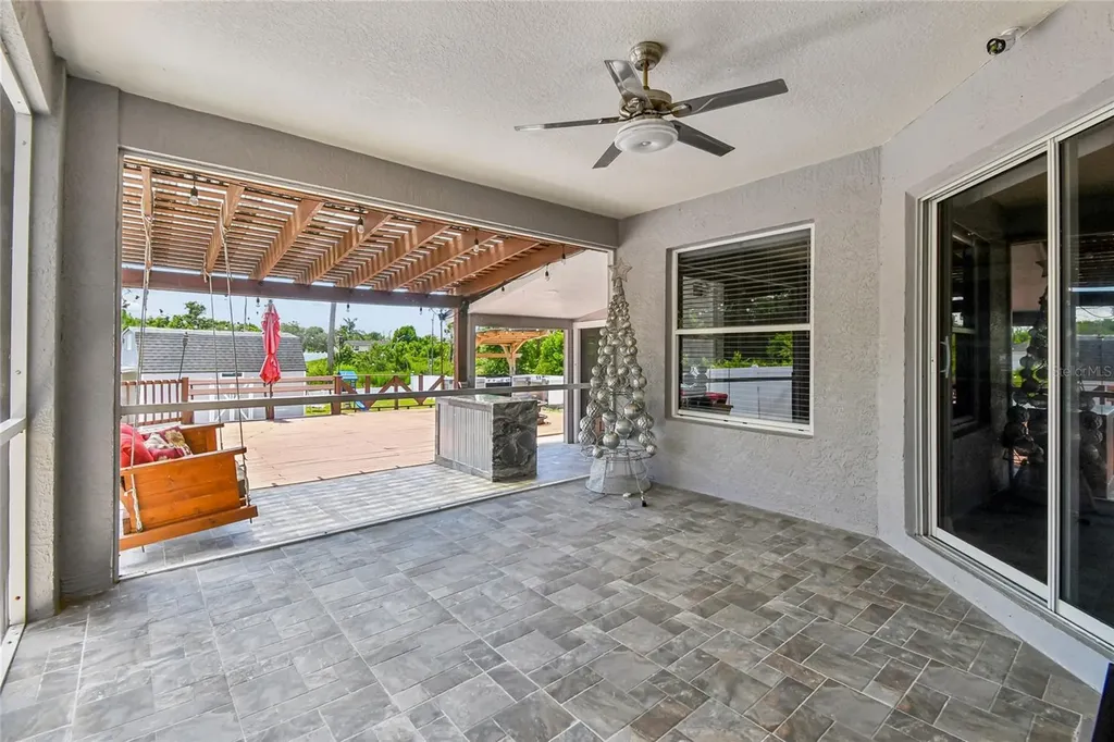 1965 Alameda Drive Deltona FL 32738