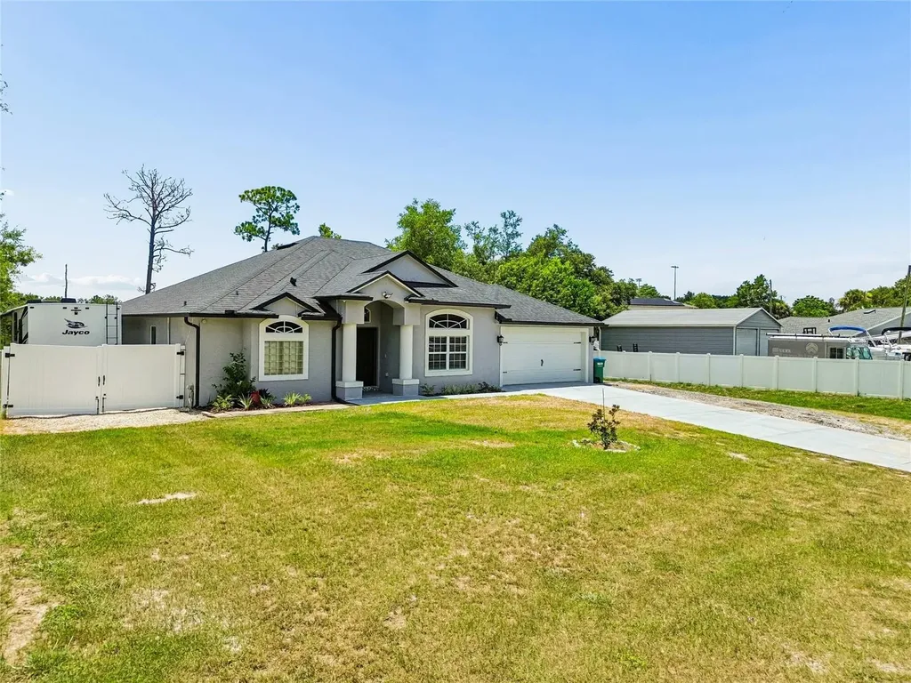 1965 Alameda Drive Deltona FL 32738