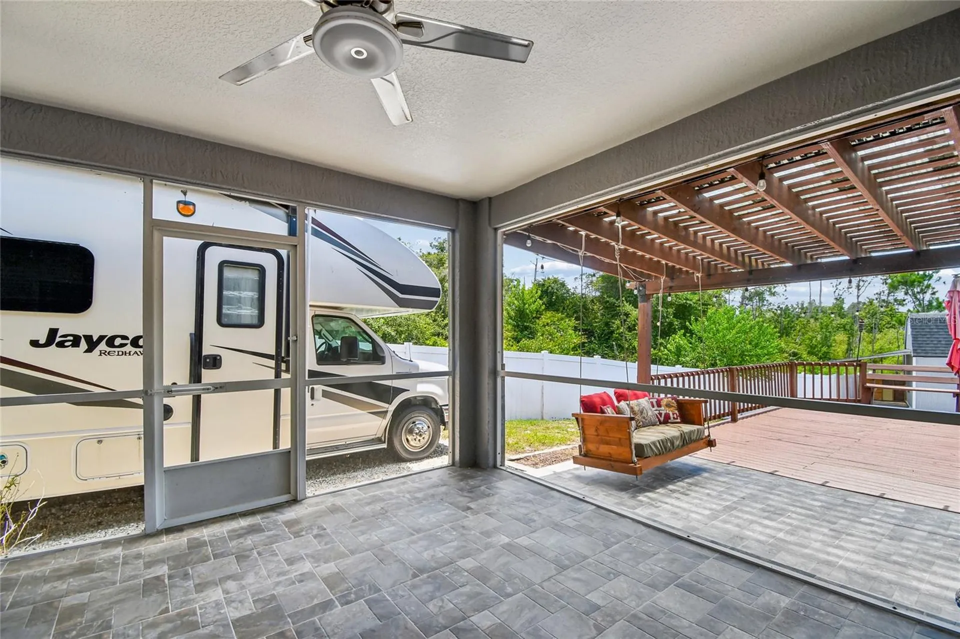1965 Alameda Drive Deltona FL 32738