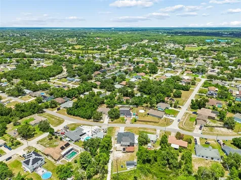 1965 Alameda Drive Deltona FL 32738