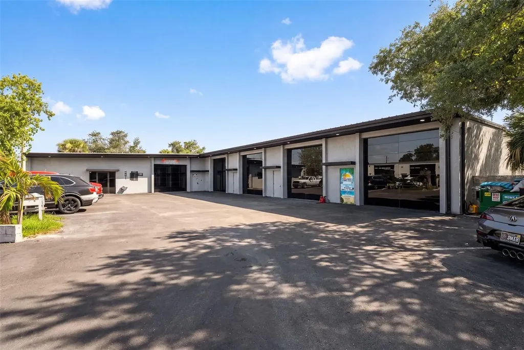 Sarasota FL 34240