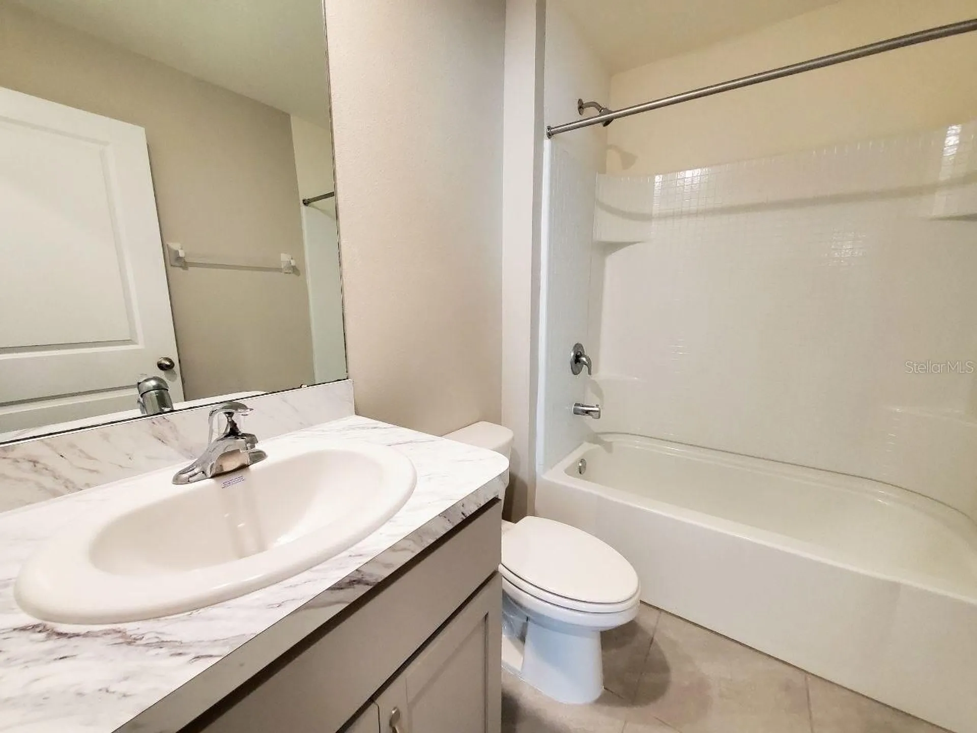 1014 Golden Shiner Avenue Ruskin FL 33570